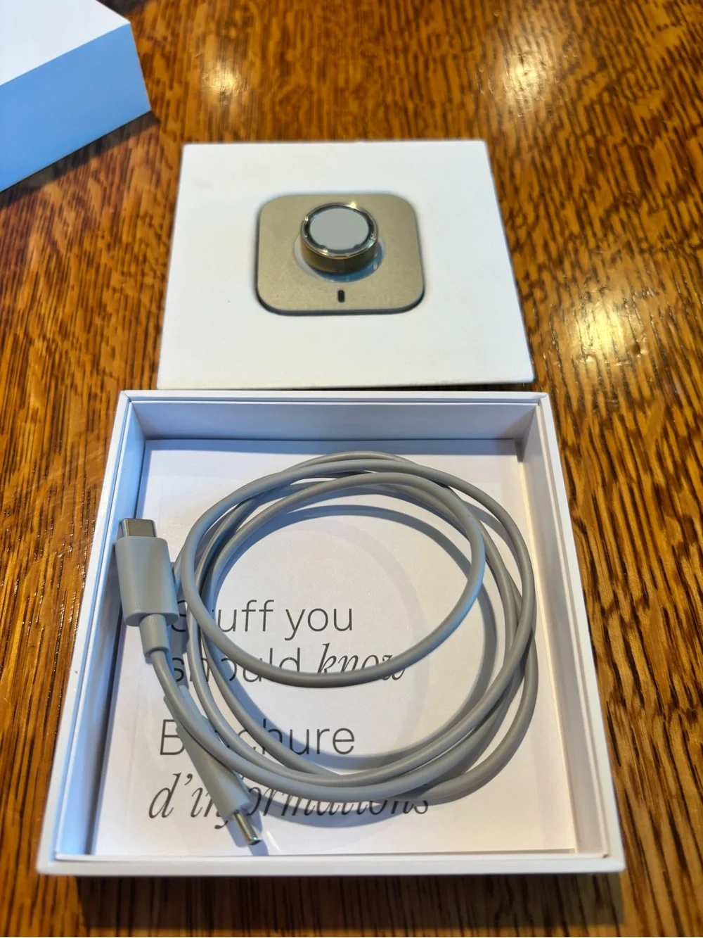 Oura Ring 4 Size 8 - Gold